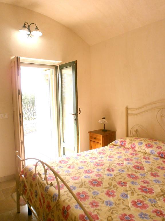 Trullo Villa Giuliana Con Giardino Posizione Panoramica Free Wifi Ostuni Pokój zdjęcie